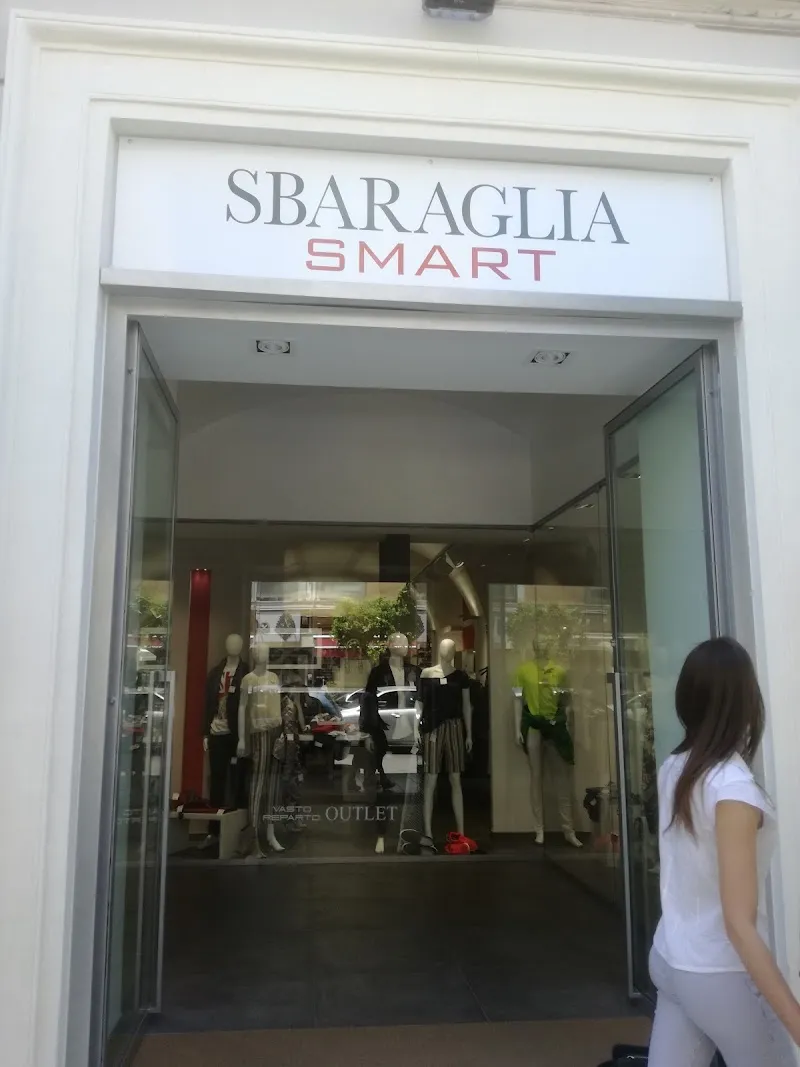 SMART Sbaraglia - outlet and more