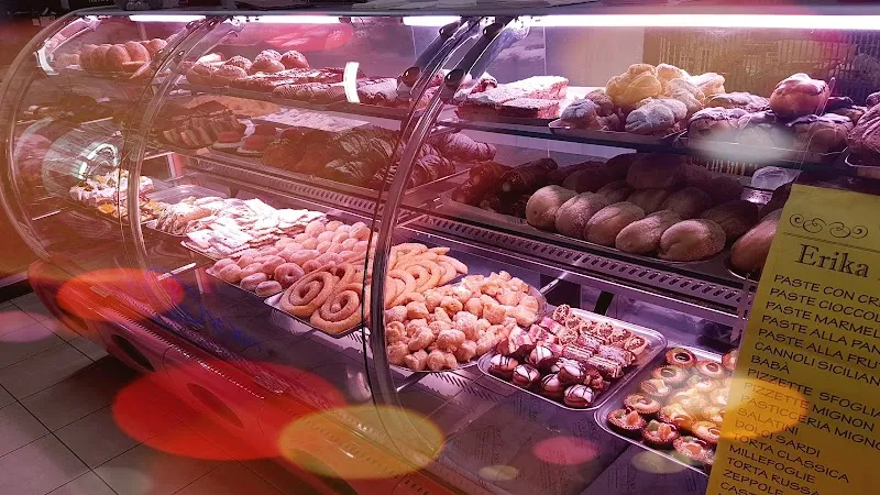 ERIKA PASTICCERIA DI ANGIUS MASSIMILIANO